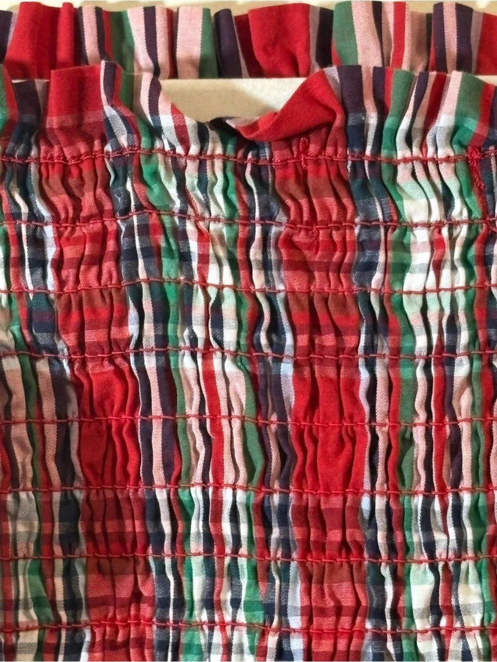 Crown & Ivy Kids dress size 6X festive‎ red green plaid smocked Tiered Dress